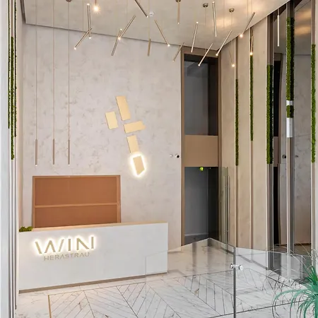 Win Herastrau Joy * Бухарест