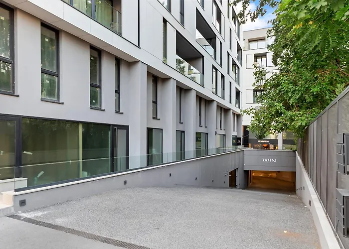 Win Herastrau Joy アパート